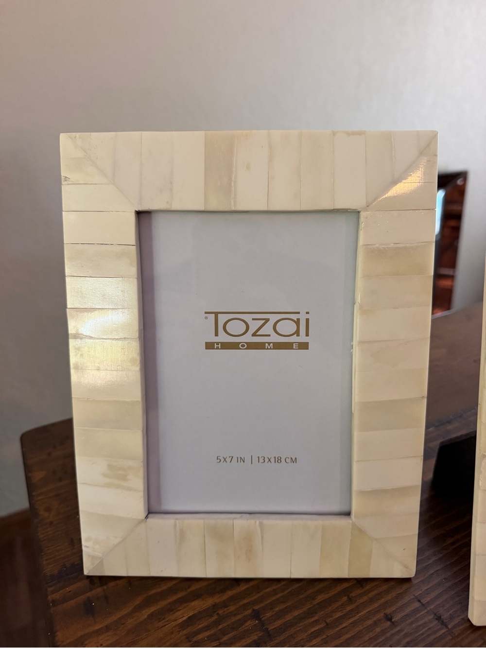 Tozai Ivory Bone Picture Frame Set - Picture 2 of 3